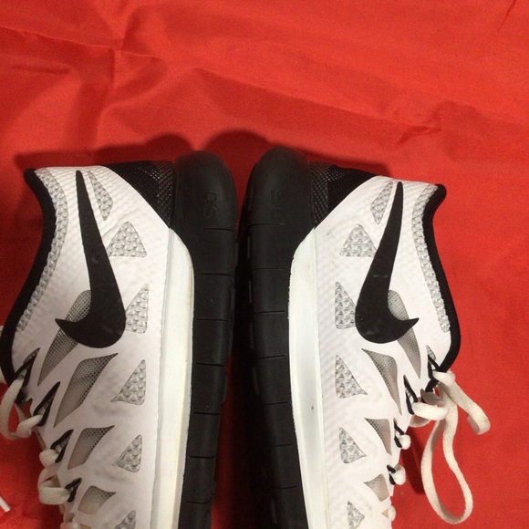 Nike Free running shoes 5.0 size 7.5 - Picture 6 of 11